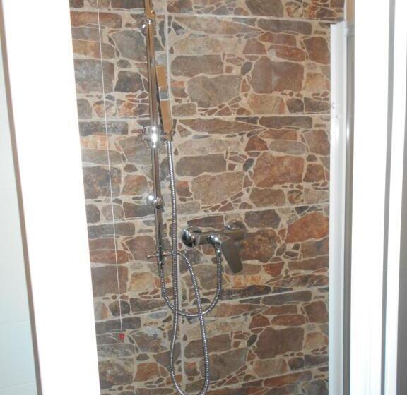 تختخواب و صبحانه Jackie O' A La Maison