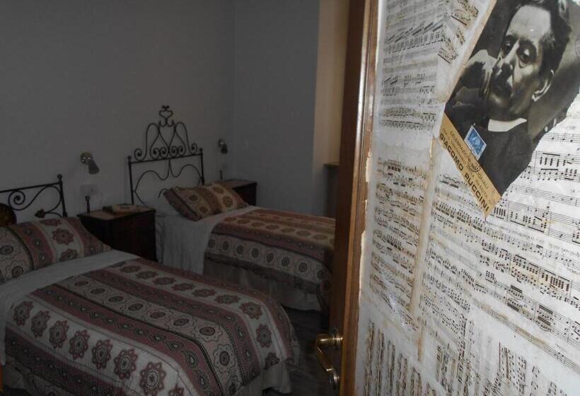 تختخواب و صبحانه Jackie O' A La Maison