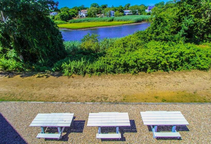 فندق The Cove At Yarmouth