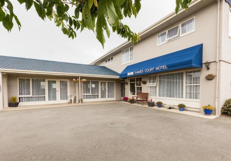 Aaa Thames Court Motel