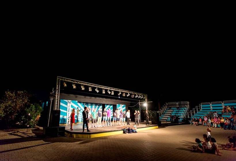 ホテル African Beach