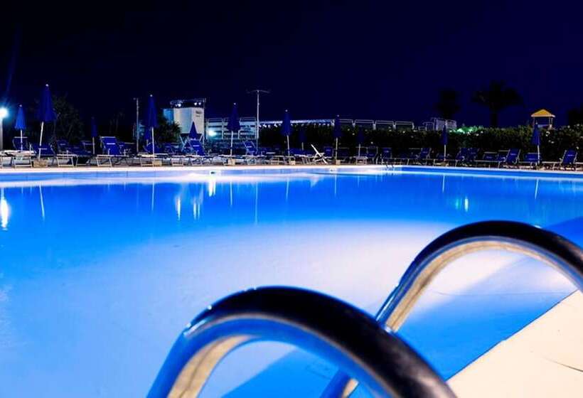 ホテル African Beach