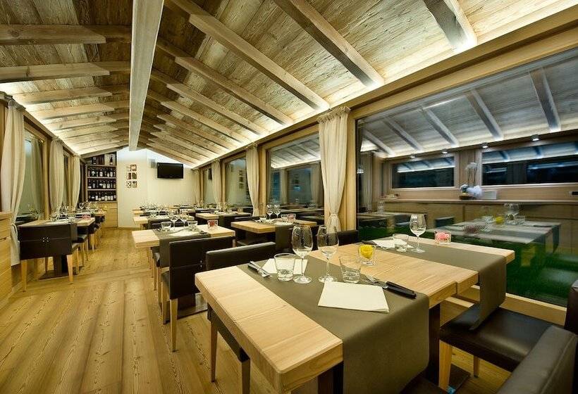 Alpen Hotel Chalet