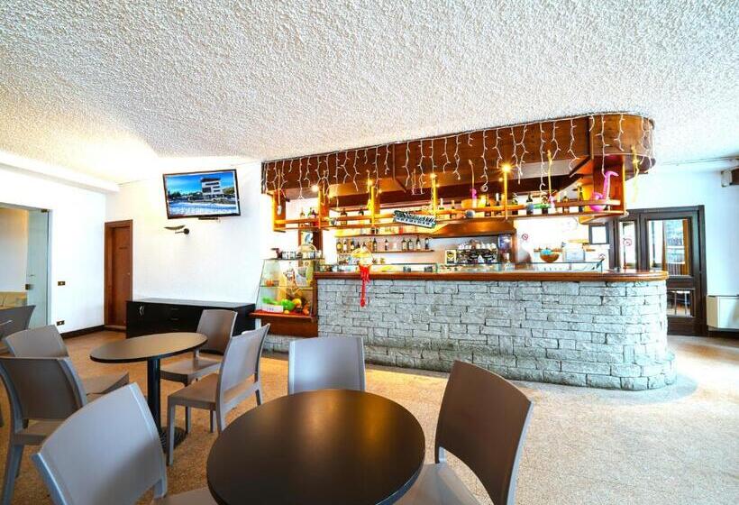 Arlecchino   Dada Hotels