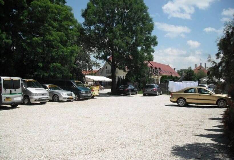 Bajor Panzió Bük Bükfürdő, Adults Friendly 12 Plus