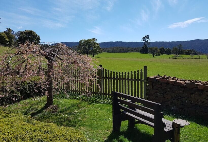 Blackwood Park Cottages