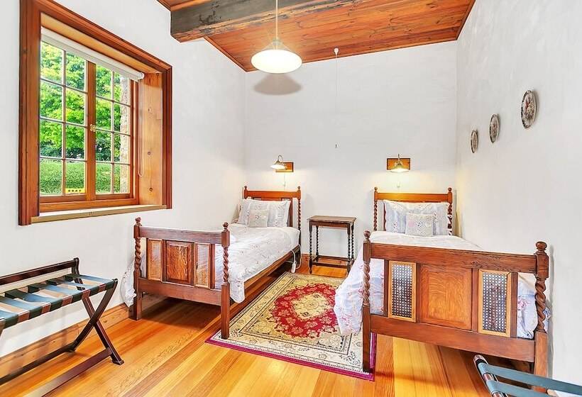 Blackwood Park Cottages