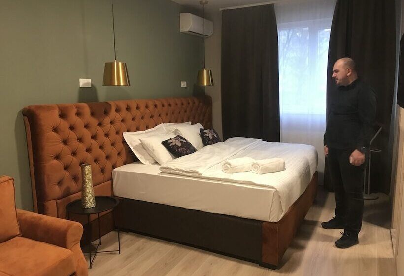 Boutique Hotel St Georgije