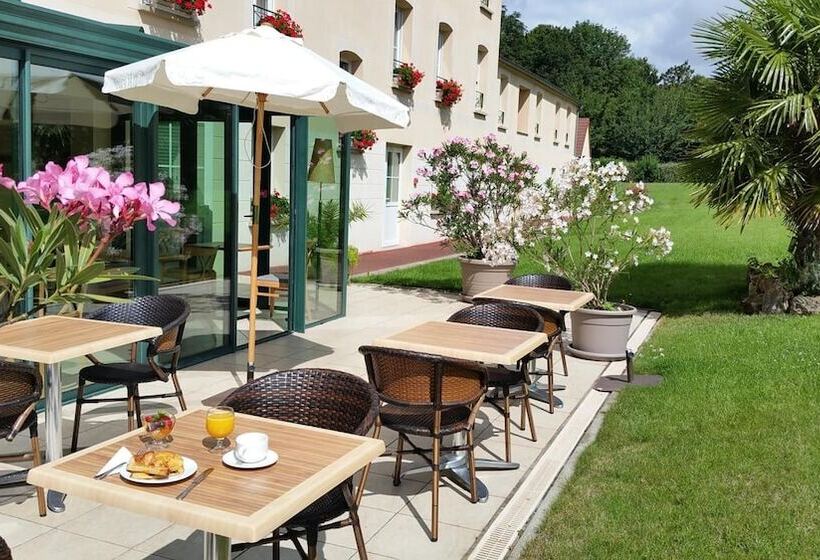 Brit Hotel Châteaudun