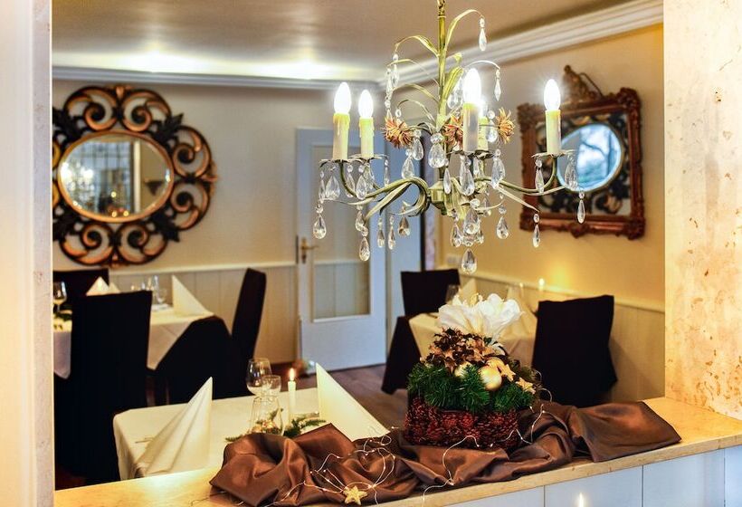 Central Hotel Am Königshof