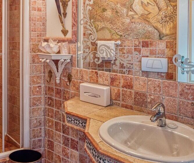 Central Hotel Am Königshof