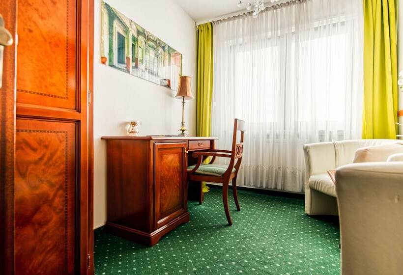 Central Hotel Am Königshof