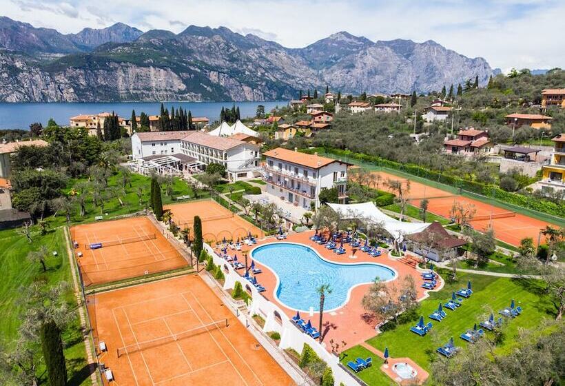 Club Hotel Olivi   Tennis Center