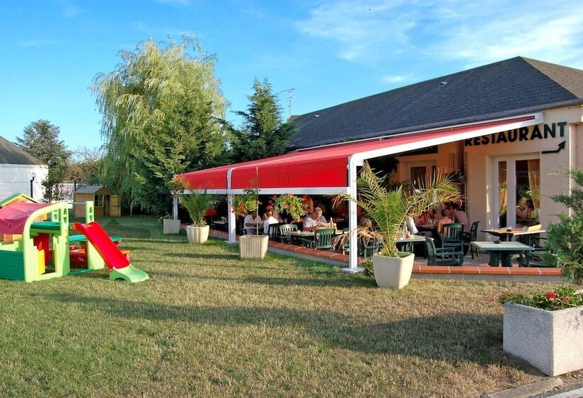 Fasthotel Orléans Nord Artenay