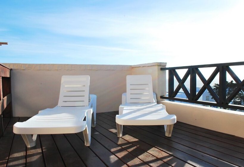 Хостел De La Barra