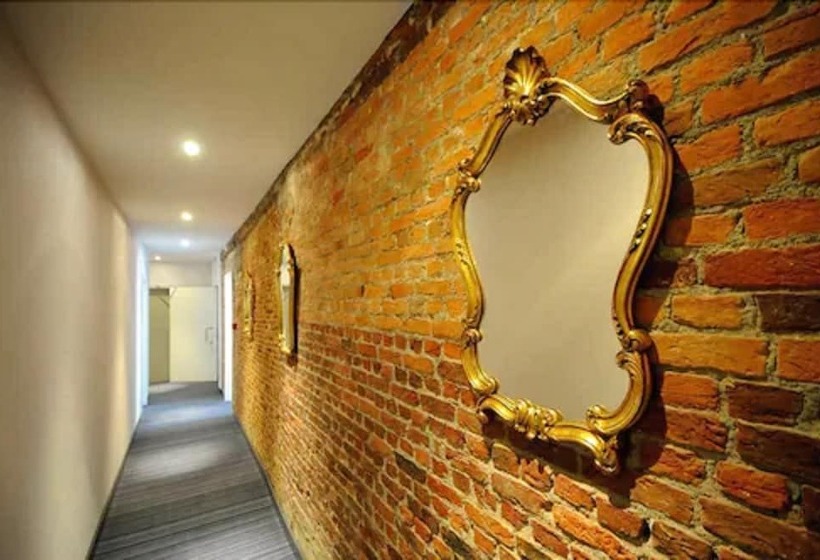 호텔 3 Paardekens   City Centre