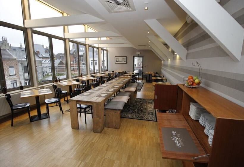 호텔 3 Paardekens   City Centre