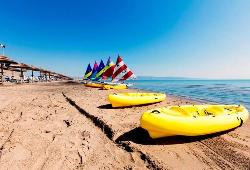 ホテル African Beach