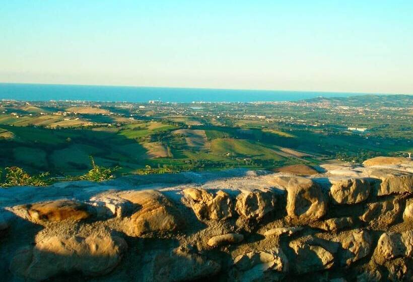 Отель Albergo Centopini