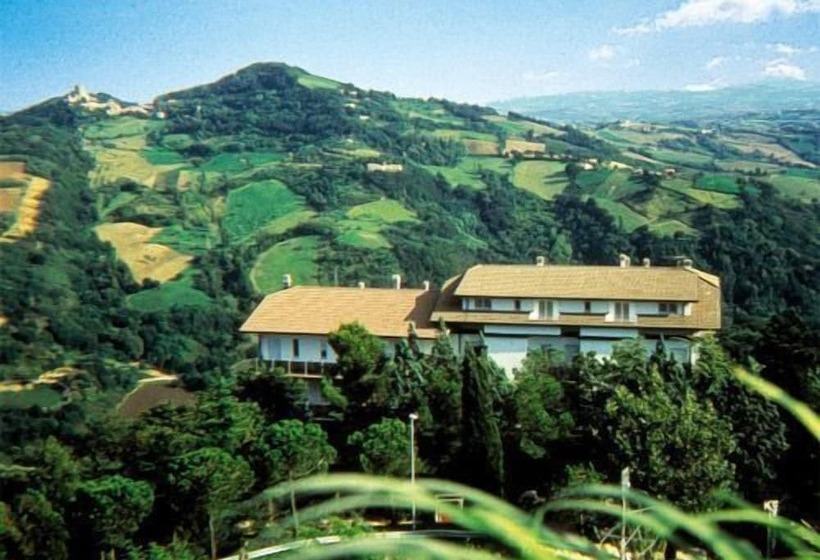 Отель Albergo Centopini