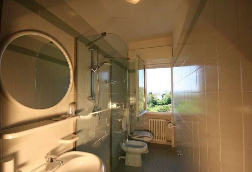 Отель Albergo Centopini