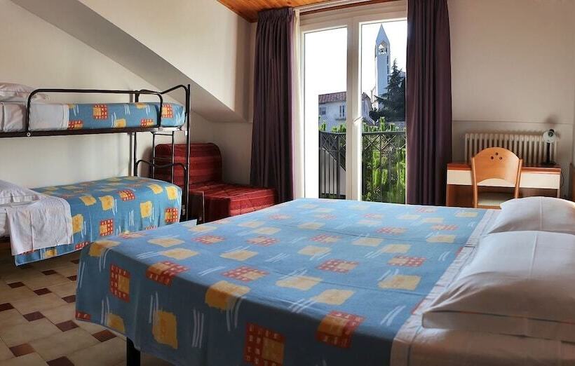 Отель Albergo Centopini