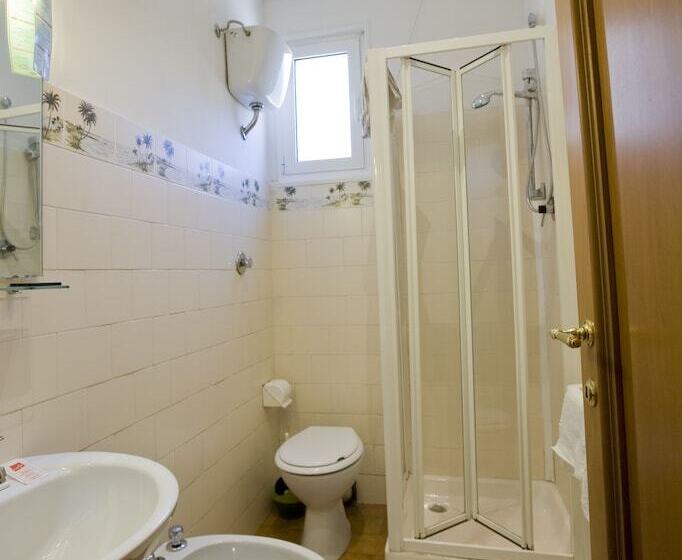 호텔 Albergo Ristorante Turchino