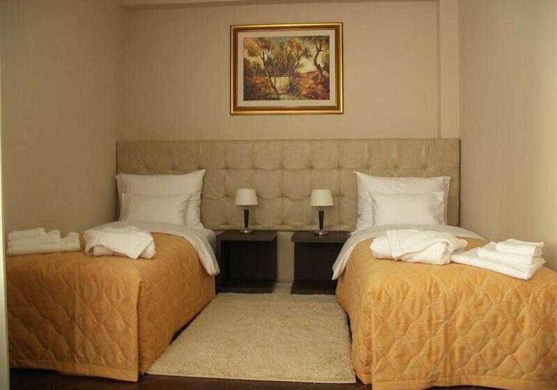 هتل Alexandar Lux