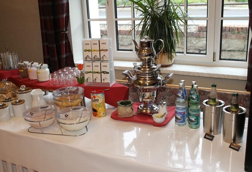 ホテル Am Berg Oybin Garni