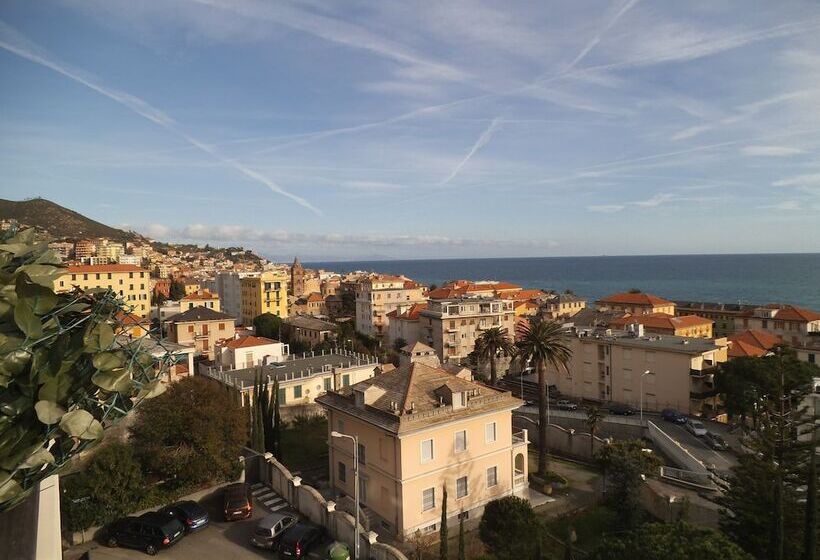 호텔 Ariston & Apartments