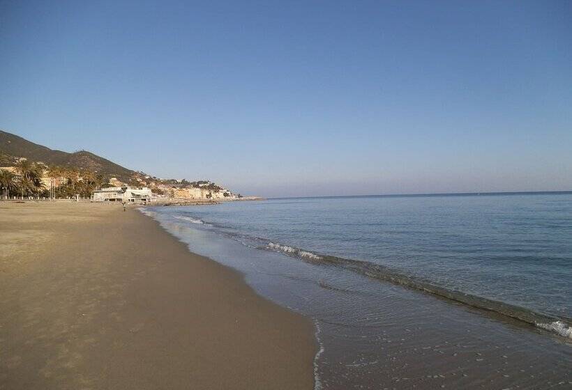 호텔 Ariston & Apartments