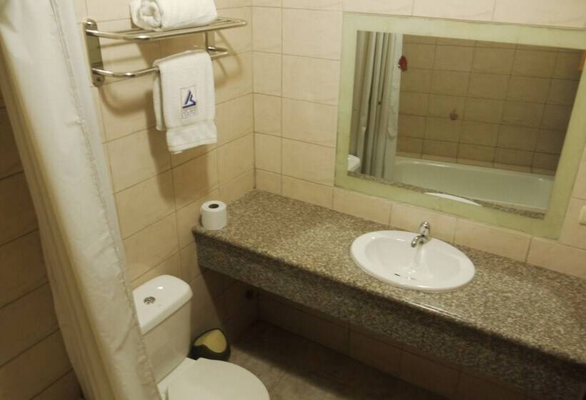 호텔 Atlantic Suites