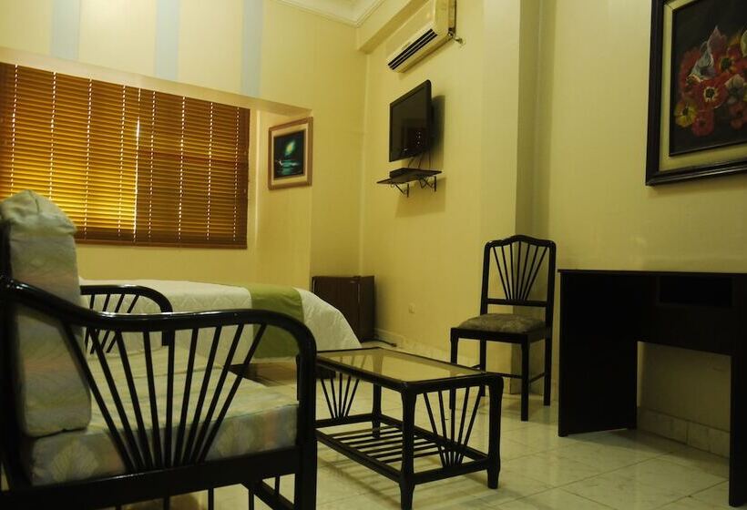 호텔 Atlantic Suites