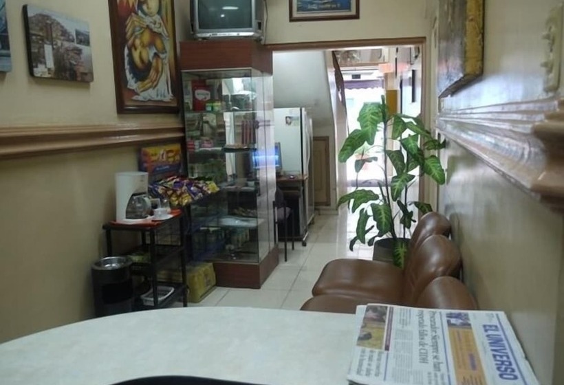 호텔 Atlantic Suites