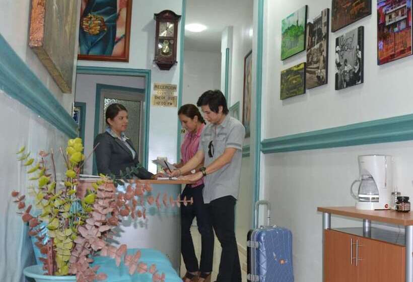 호텔 Atlantic Suites