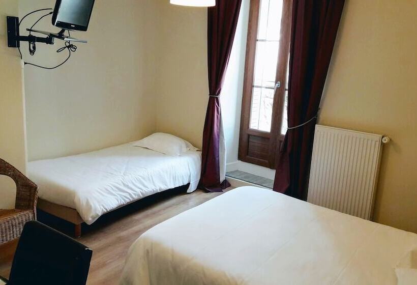 בית מלון כפרי Logis Auberge De La Fontaine