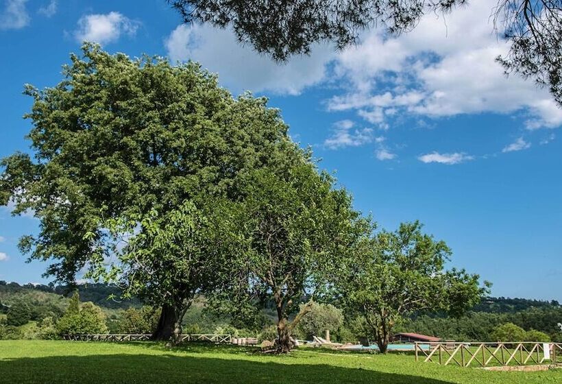 هتل Az Agrituristica Bio Le Macchie Alte