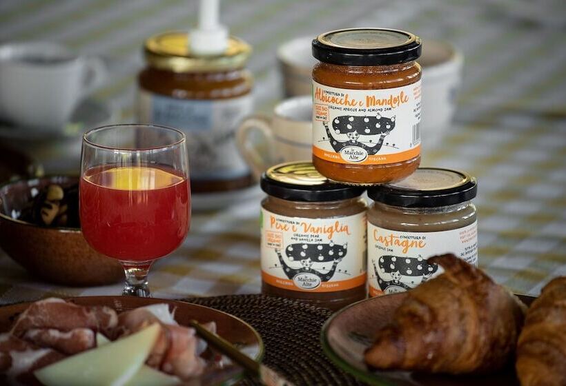 هتل Az Agrituristica Bio Le Macchie Alte