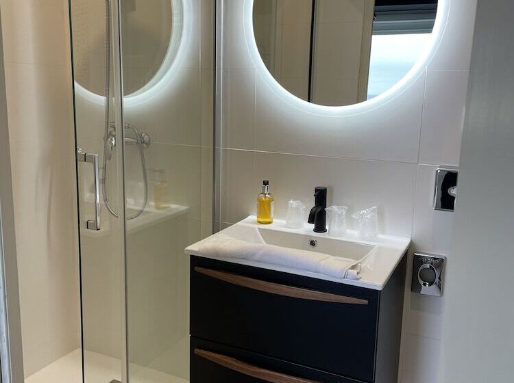 酒店 Beau Rivage Hôtel Restaurant