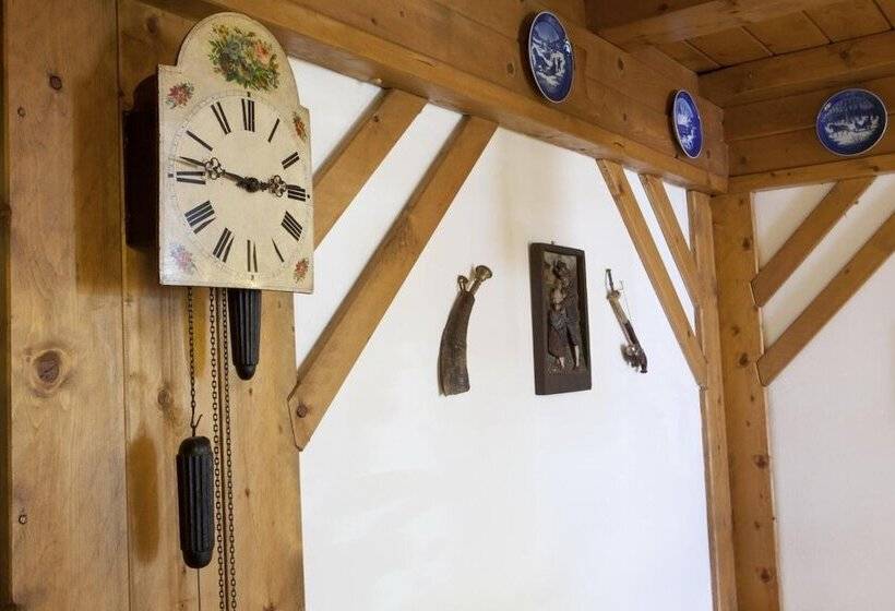 Отель Bellaria Cortina D Ampezzo