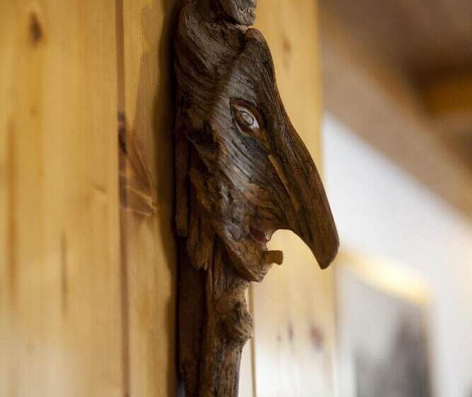 Отель Bellaria Cortina D Ampezzo