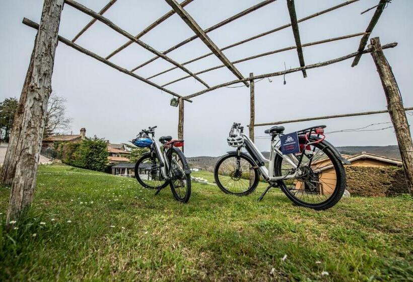 בית מלון כפרי Borgo San Faustino Country Relais And Spa