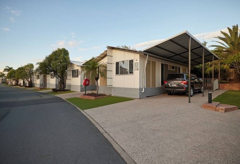 בית מלון כפרי Brisbane Holiday Village