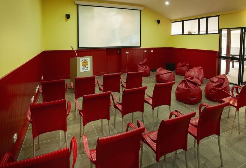 בית מלון כפרי Brisbane Holiday Village