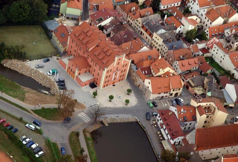 בית מלון כפרי Budweis