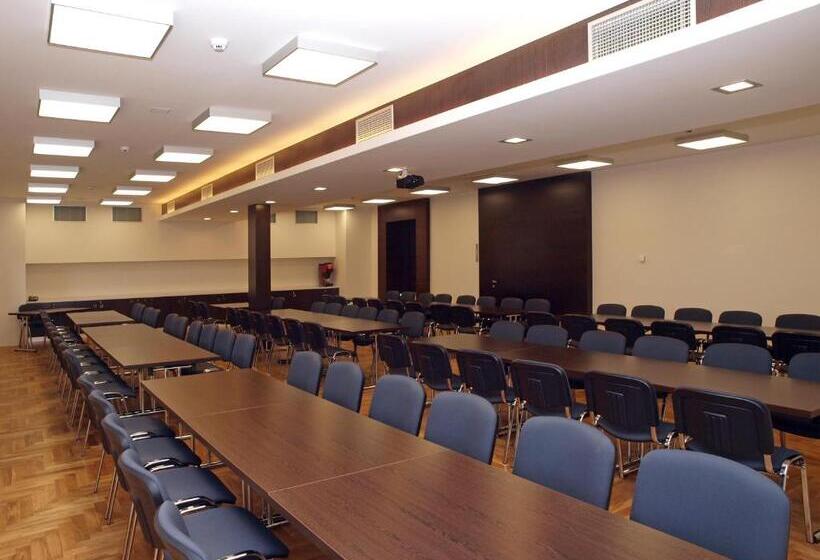 בית מלון כפרי Budweis