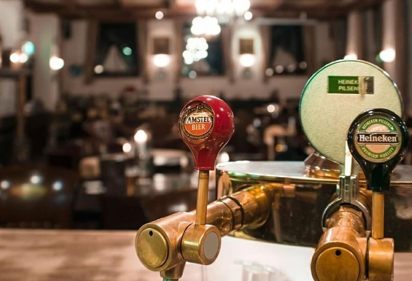 בית מלון כפרי Cafe Restaurant Duinzicht