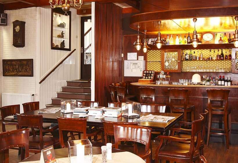 בית מלון כפרי Cafe Restaurant Duinzicht