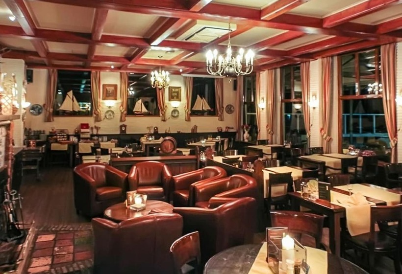 בית מלון כפרי Cafe Restaurant Duinzicht