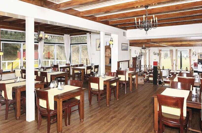 בית מלון כפרי Cafe Restaurant Duinzicht
